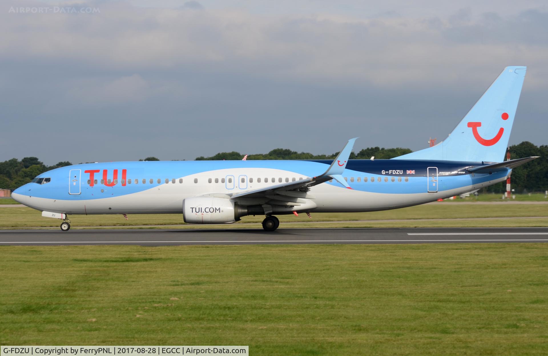 G-FDZU, 2011 Boeing 737-8K5 C/N 37253, TUI B738