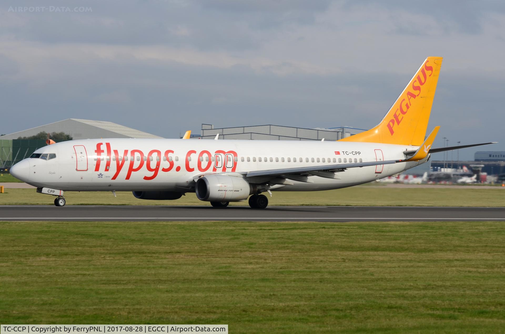 TC-CCP, 2009 Boeing 737-86J C/N 37746, Pegasus B738 departing for SAW.