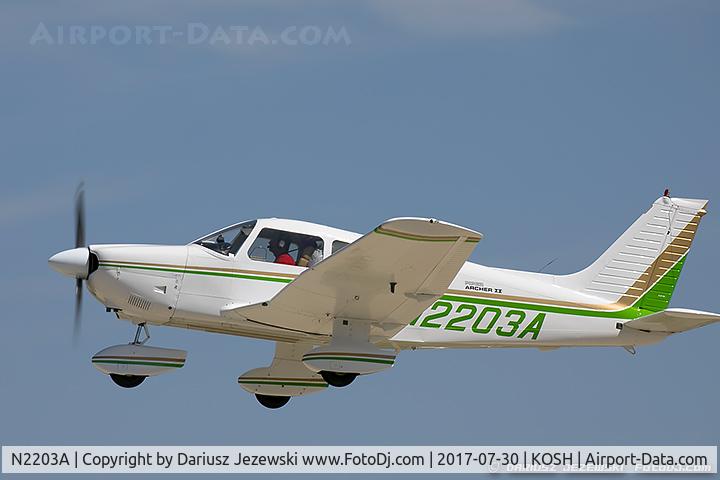 N2203A, 1978 Piper PA-28-181 Archer C/N 28-7990111, Piper PA-28-181 Archer  C/N 28-7990111, N2203A