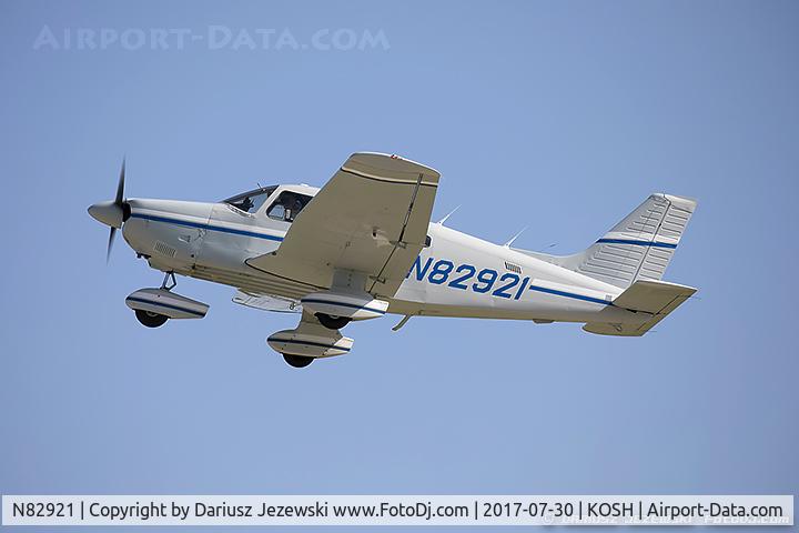 N82921, 1982 Piper PA-28-181 C/N 28-8390007, Piper PA-28-181 Archer  C/N 28-8390007, N82921