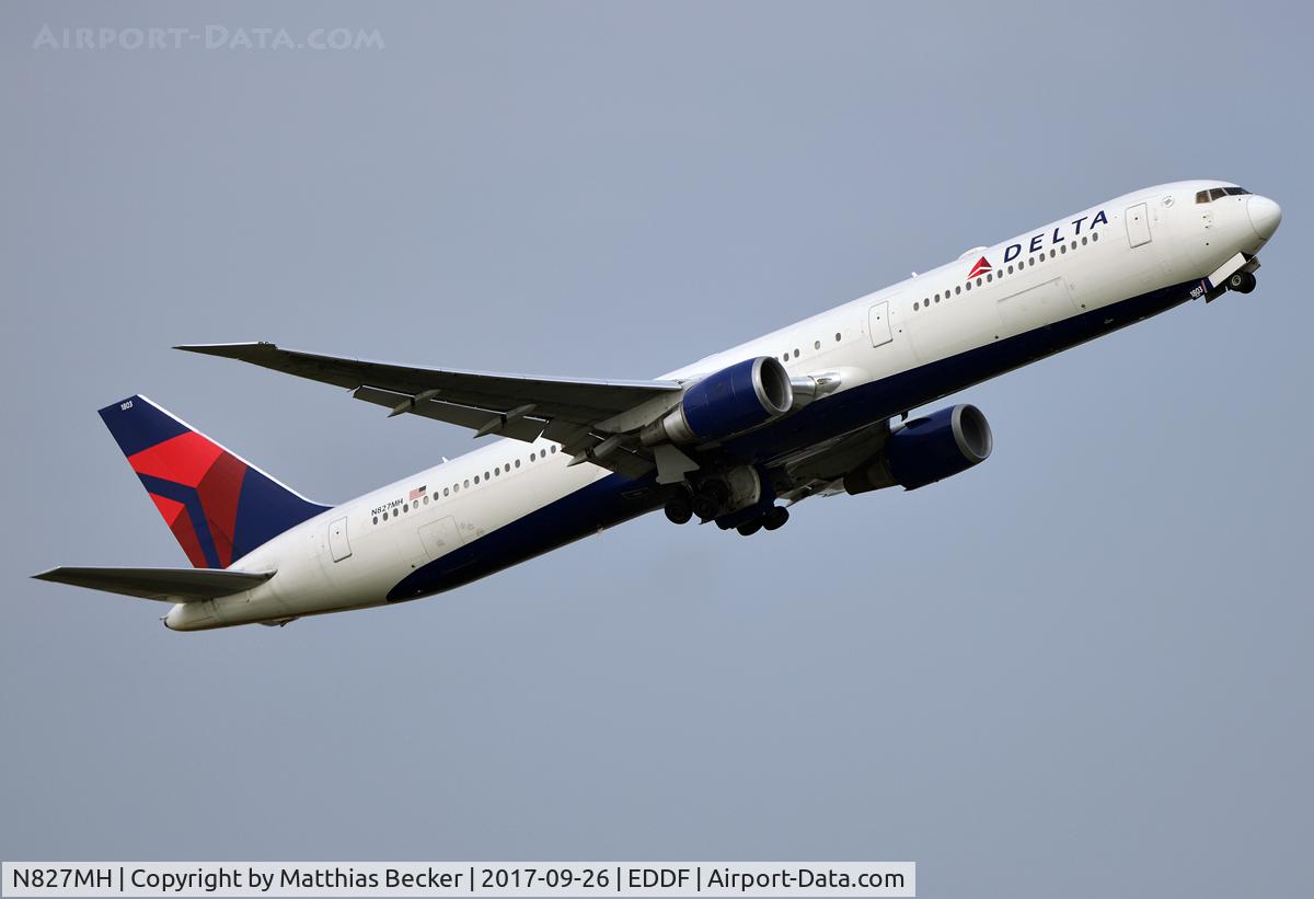N827MH, 2001 Boeing 767-432/ER C/N 29705, N827MH
