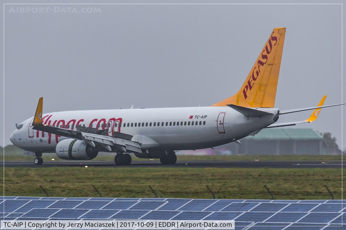 TC-AIP, 2011 Boeing 737-82R C/N 40877, Boeing 737-82R,