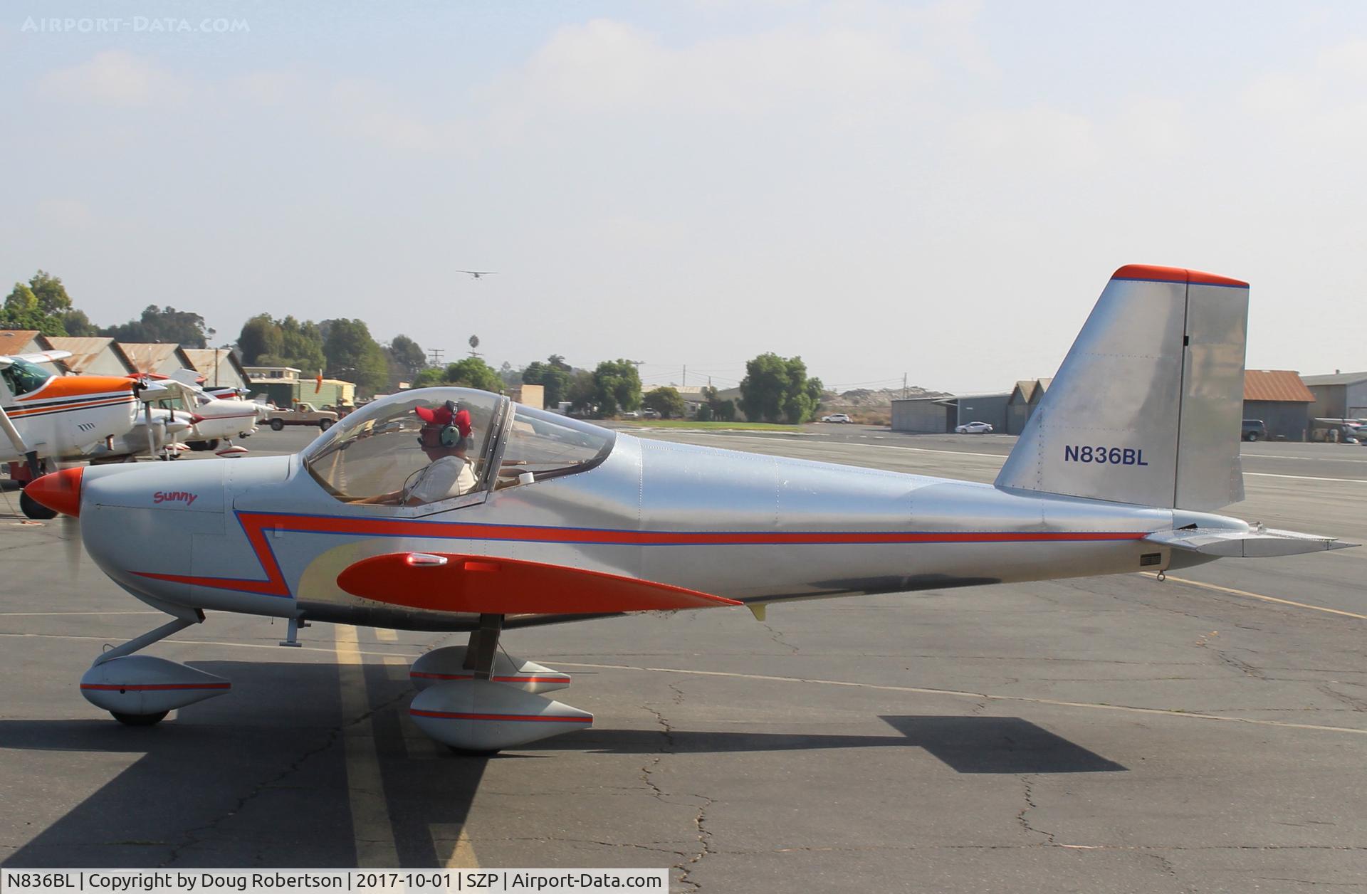 N836BL, 2016 Vans RV-12 C/N 120836, 2016 Lang VAN's RV-12A 'Sunny' E-LSA, Rotax 912-ULS 100 Hp, taxi to transient ramp