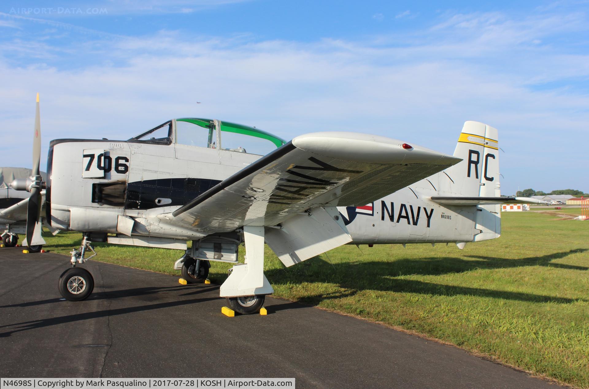 N4698S, North American T-28B Trojan C/N 200-69 (137706), North American T-28B