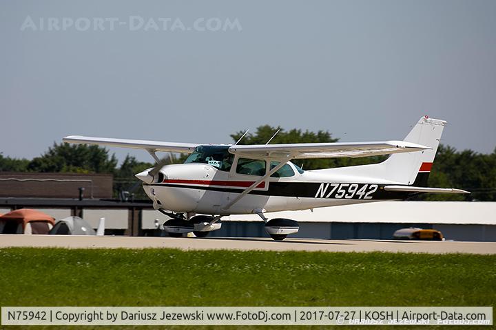 N75942, 1976 Cessna 172N C/N 17268058, Cessna 172N Skyhawk  C/N 17268058, N75942