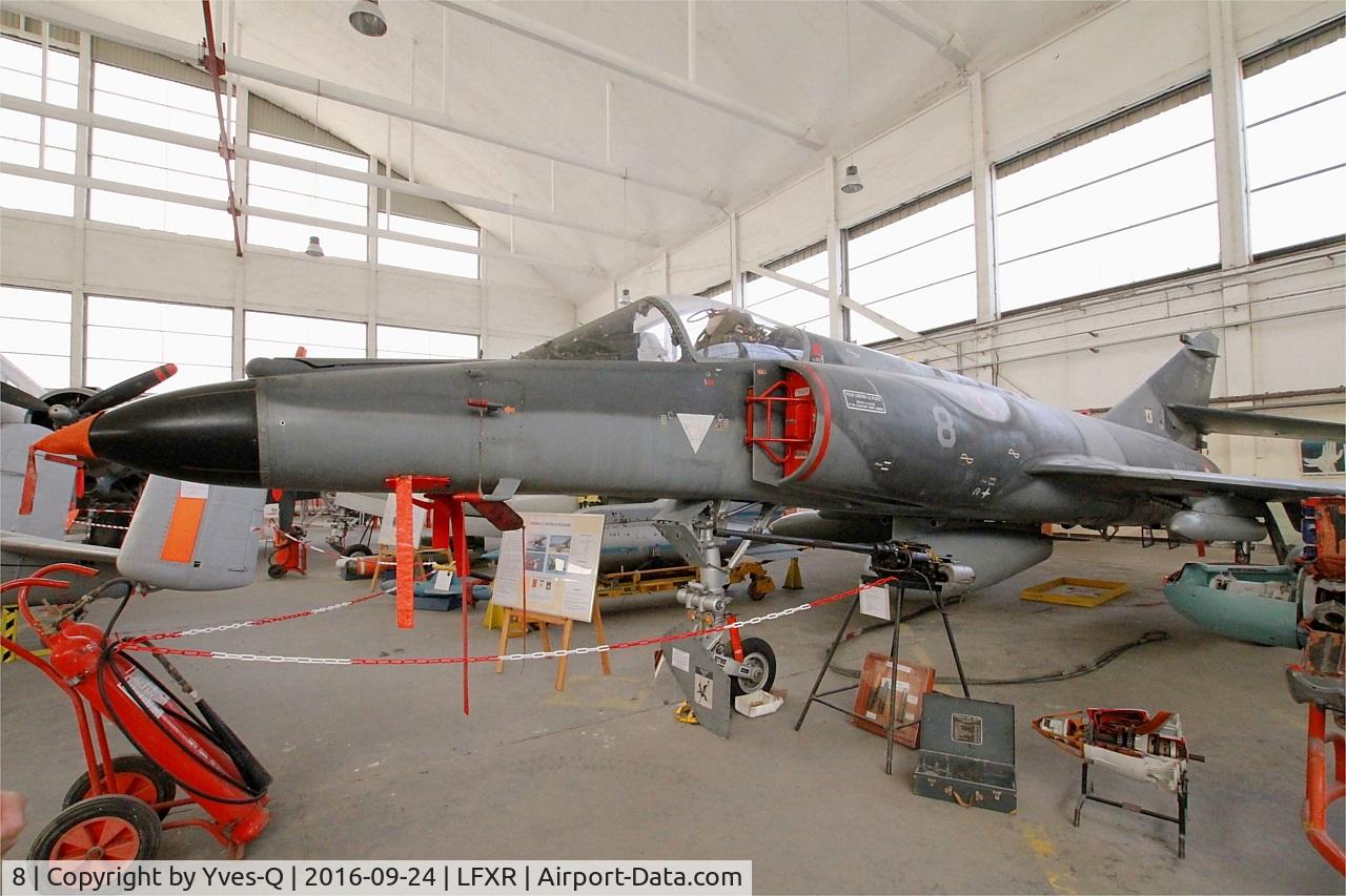 8, Dassault Super Etendard C/N 8, Dassault Super Etendard, Preserved at Naval Aviation Museum, Rochefort-Soubise airport (LFXR)