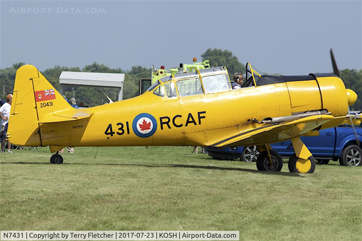 N7431, 1952 Canadian Car & Foundry Harvard MK IV C/N CCF4 222, At 2017 EAA AirVenture at Oshkosh