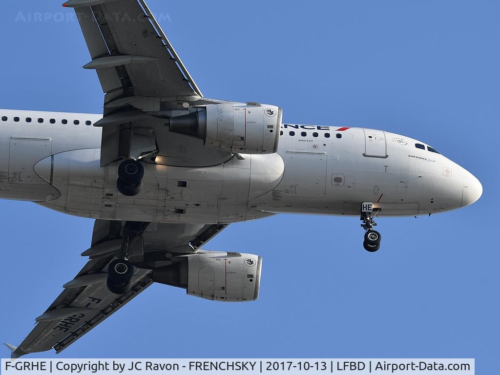 F-GRHE, 1999 Airbus A319-111 C/N 1020, AF7634 from Paris CDG landing runway 23