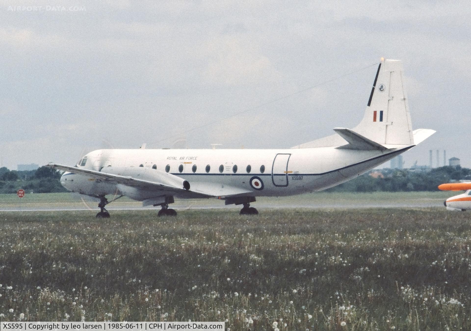 XS595, 1965 Hawker Siddeley HS-780 Andover C1 C/N 1573, Copenhagen 11.6.1985