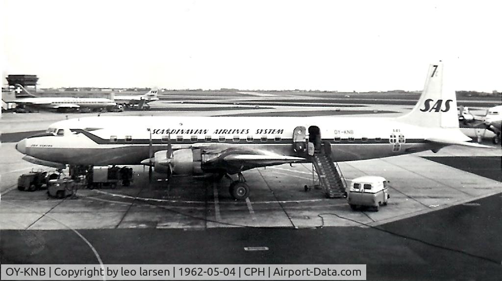 OY-KNB, 1952 Douglas DC-7C Seven Seas Seven Seas C/N 44929, Copenhagen 4.5.1962