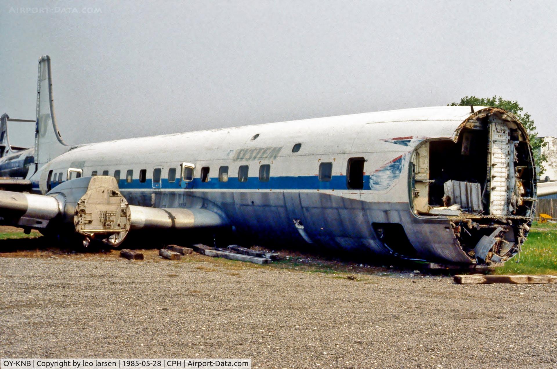 OY-KNB, 1952 Douglas DC-7C Seven Seas Seven Seas C/N 44929, Copenhagen 28.5.1985
