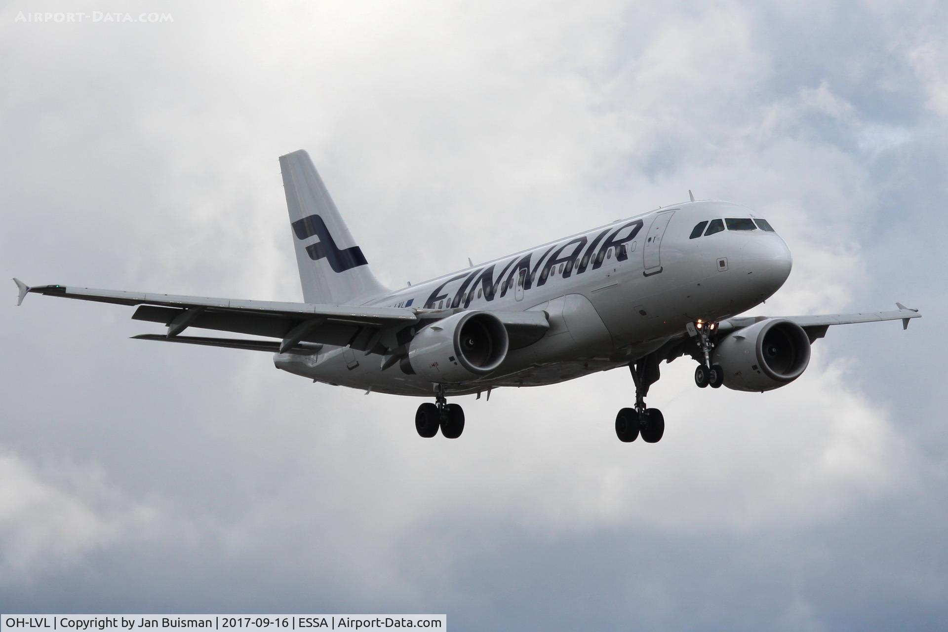 OH-LVL, 2004 Airbus A319-112 C/N 2266, Finnair