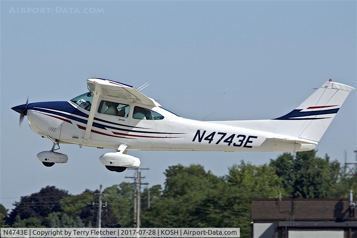 N4743E, 1982 Cessna 182R Skylane C/N 18268265, At 2017 EAA AirVenture at Oshkosh
