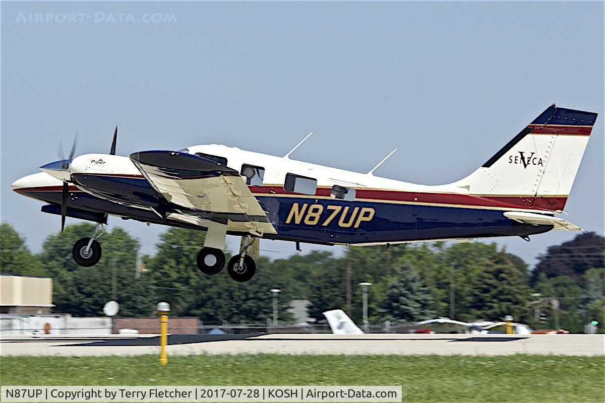 N87UP, 1999 Piper PA-34-220T Seneca C/N 34-49144, At 2017 EAA AirVenture at Oshkosh