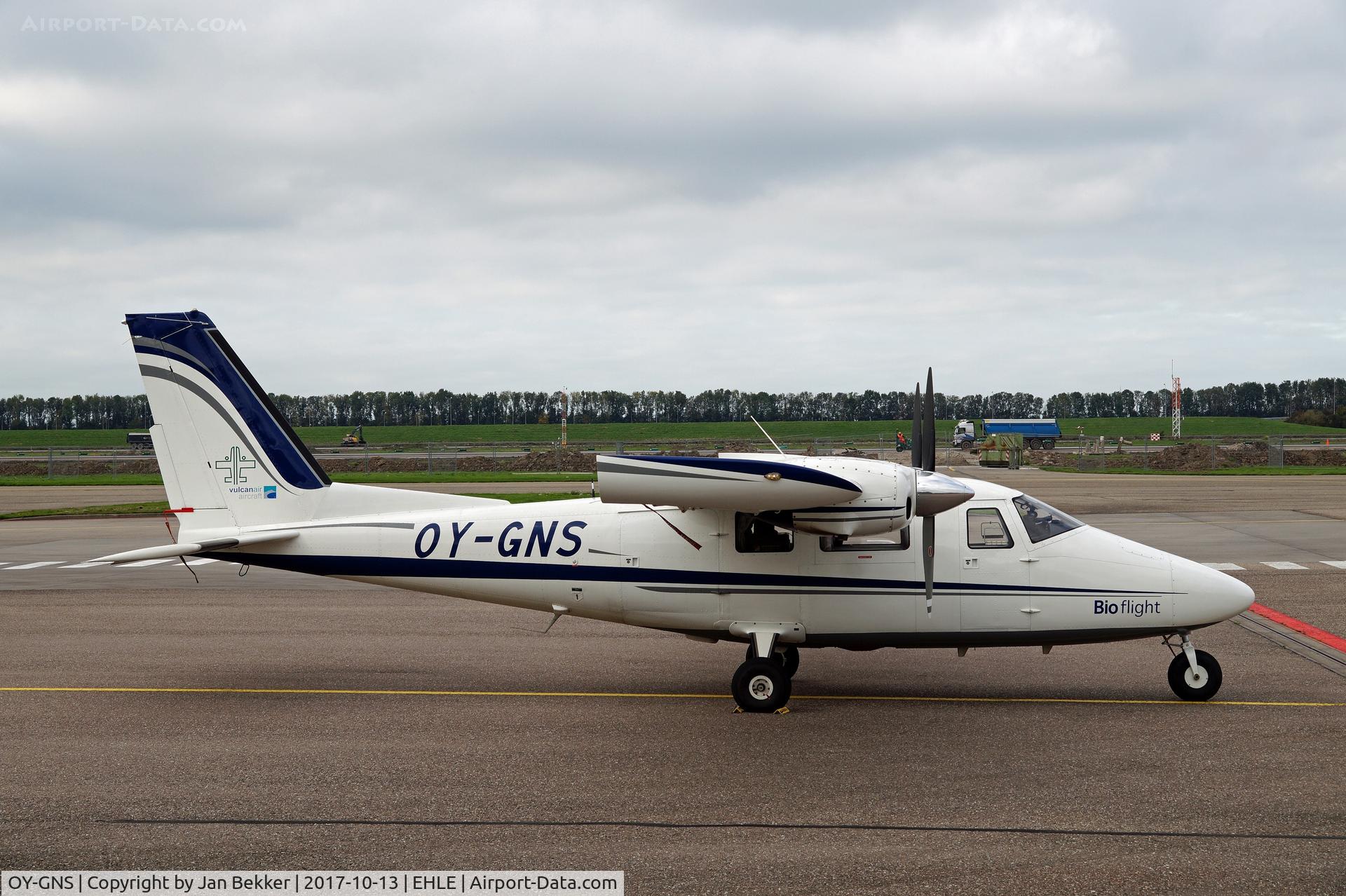 OY-GNS, 2015 Vulcanair P-68R Victor C/N 483-50, Lelystad Airport