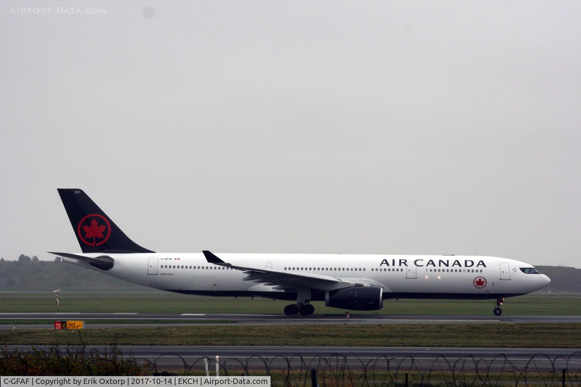 C-GFAF, 1999 Airbus A330-343 C/N 0277, C-GFAF in new AC c/s. Taking off rw 22R