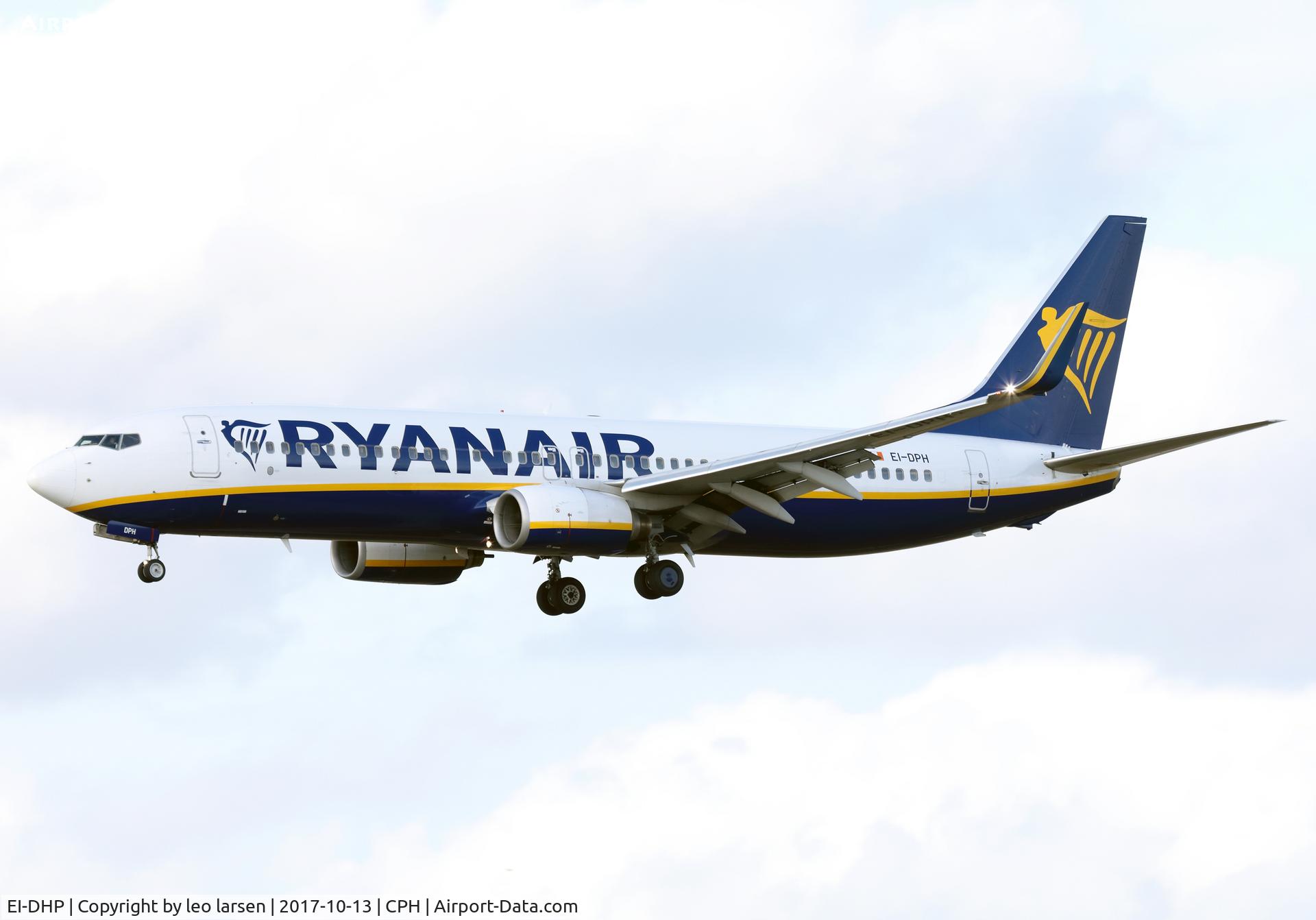 EI-DHP, 2005 Boeing 737-8AS C/N 33579, Copenhagen 13.10.2017