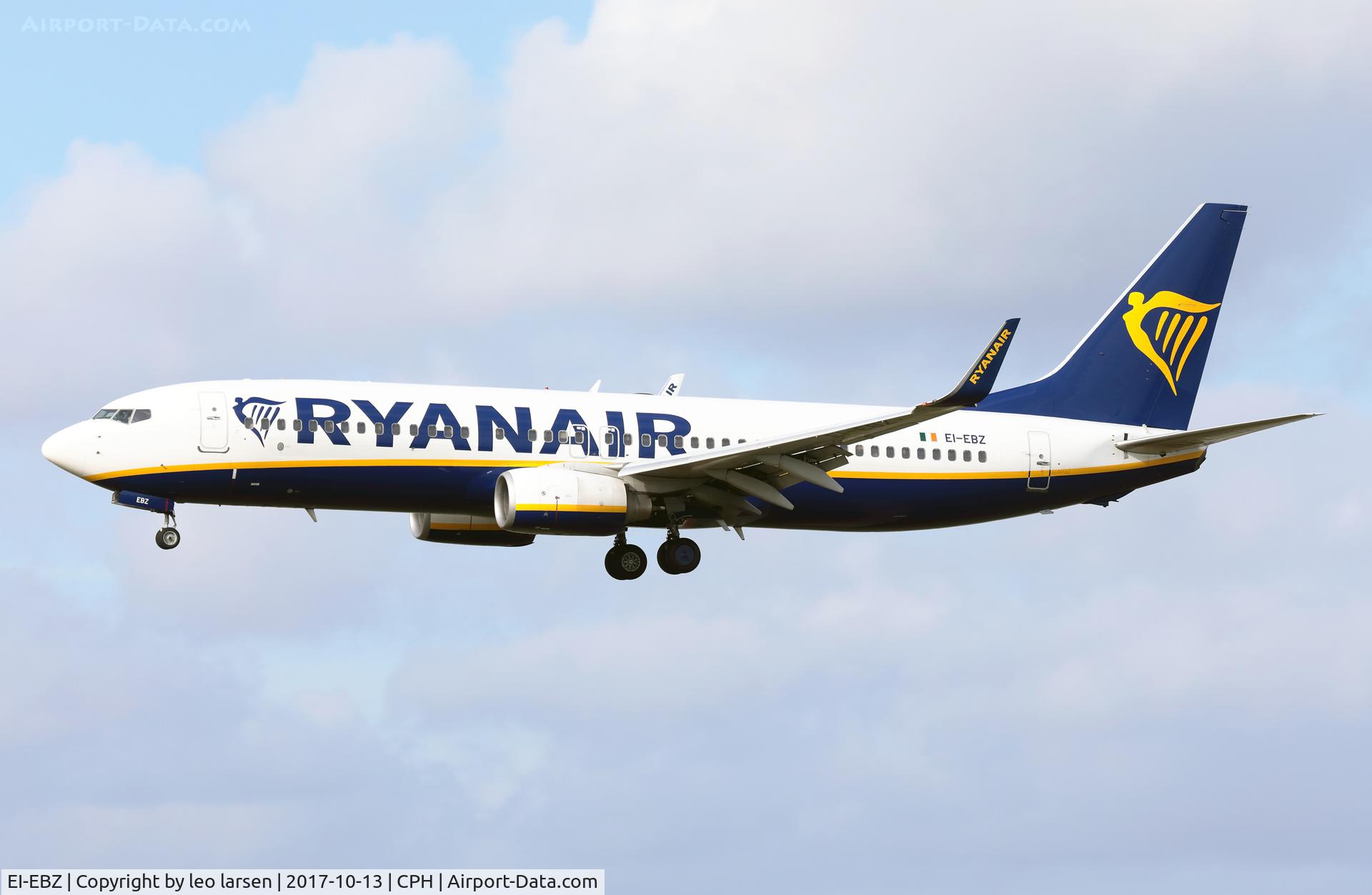 EI-EBZ, 2009 Boeing 737-8AS C/N 35008, Copenhagen 13.10.2017