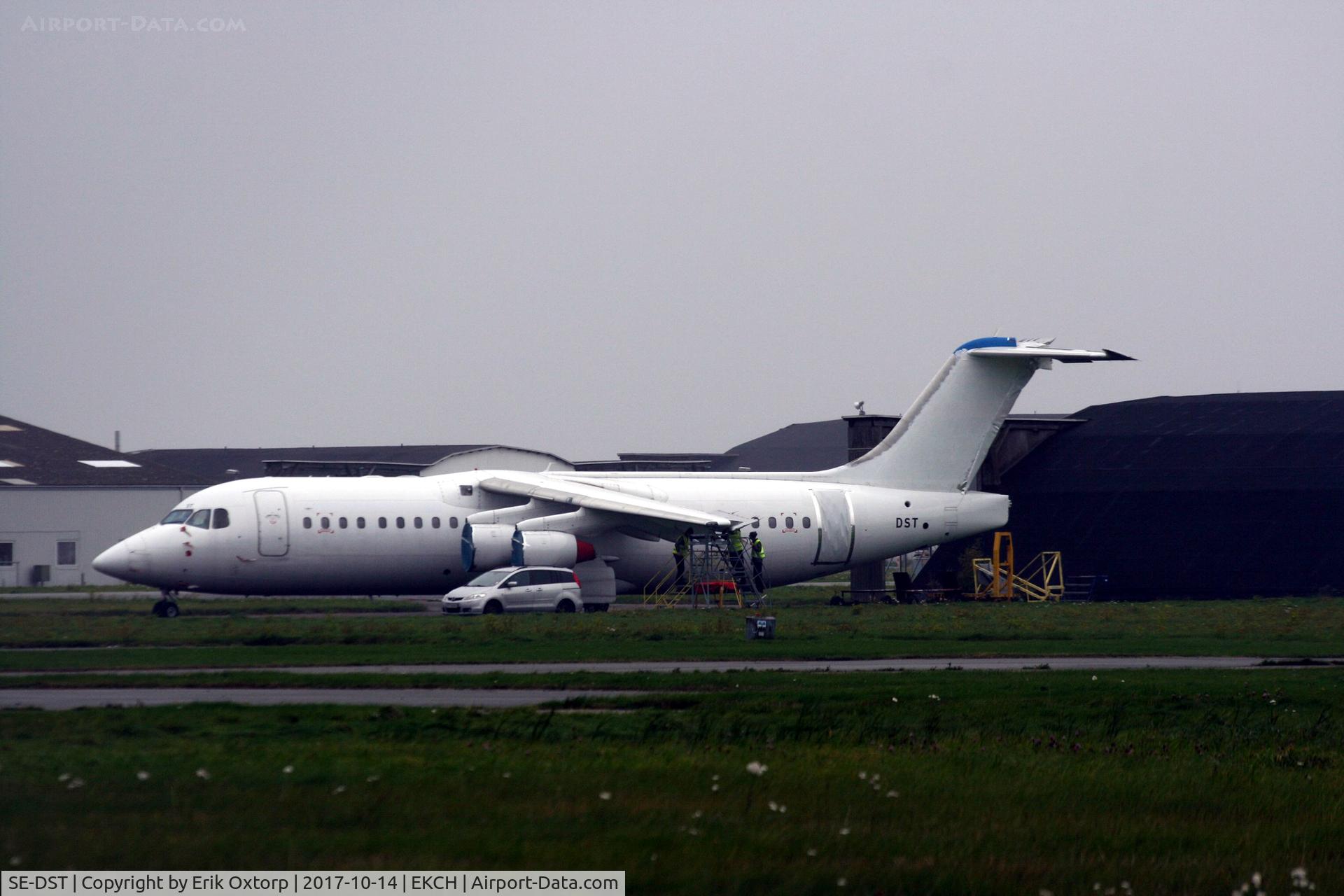 SE-DST, 1994 British Aerospace Avro 146-RJ100 C/N E3247, Ex. SE-DST in CPH