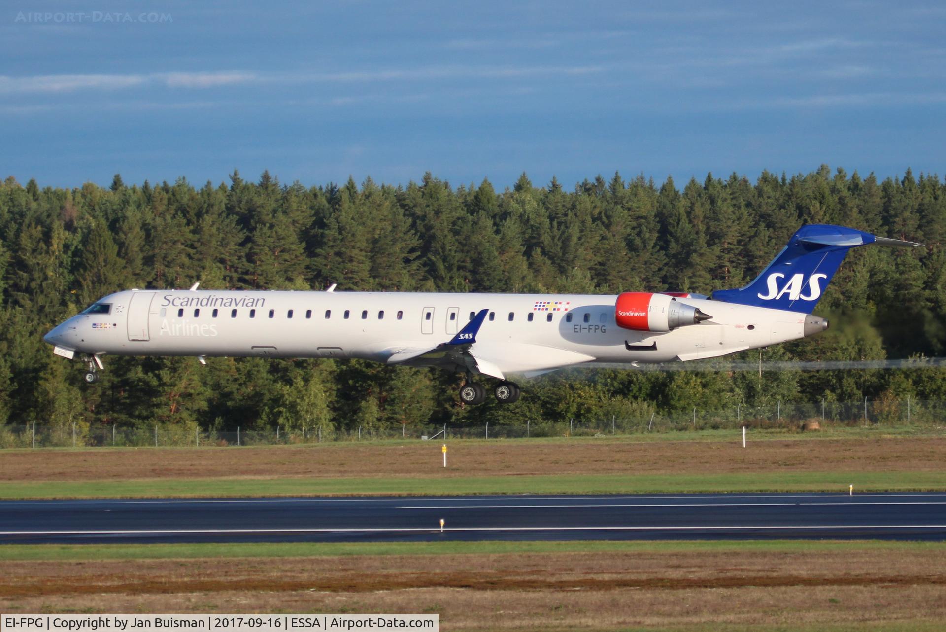 EI-FPG, 2016 Bombardier CRJ-900LR (CL-600-2D24) C/N 15406, SAS