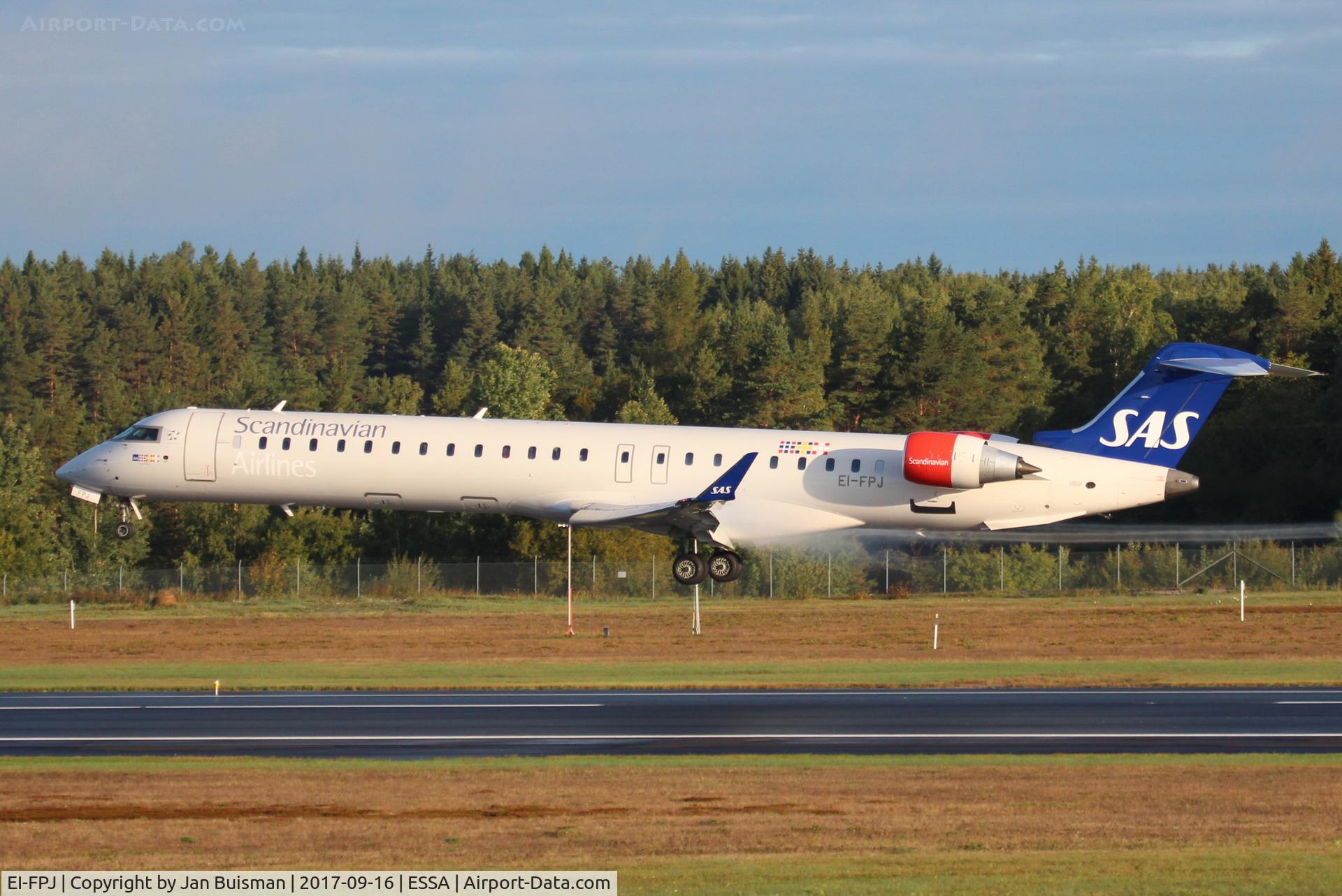 EI-FPJ, 2016 Bombardier CRJ-900 NG (CL-600-2D24) C/N 15426, SAS