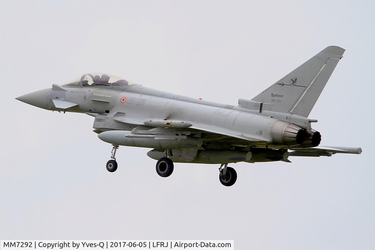 MM7292, Eurofighter EF-2000 Typhoon S C/N IS024, Eurofighter EF-2000 Typhoon S, On final rwy 26, Landivisiau Naval Air Base (LFRJ) Tiger Meet 2017