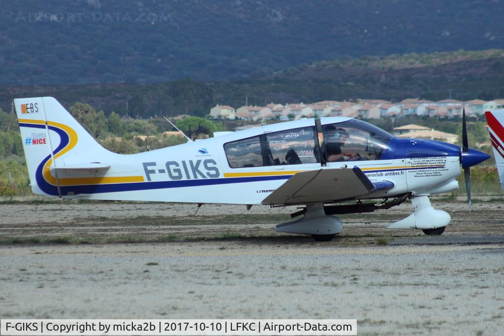 F-GIKS, Robin DR-400-180 Regent Regent C/N 1950, Parked with new stickers. Crashed near Propriano, killing for peoples on board at 12th october.