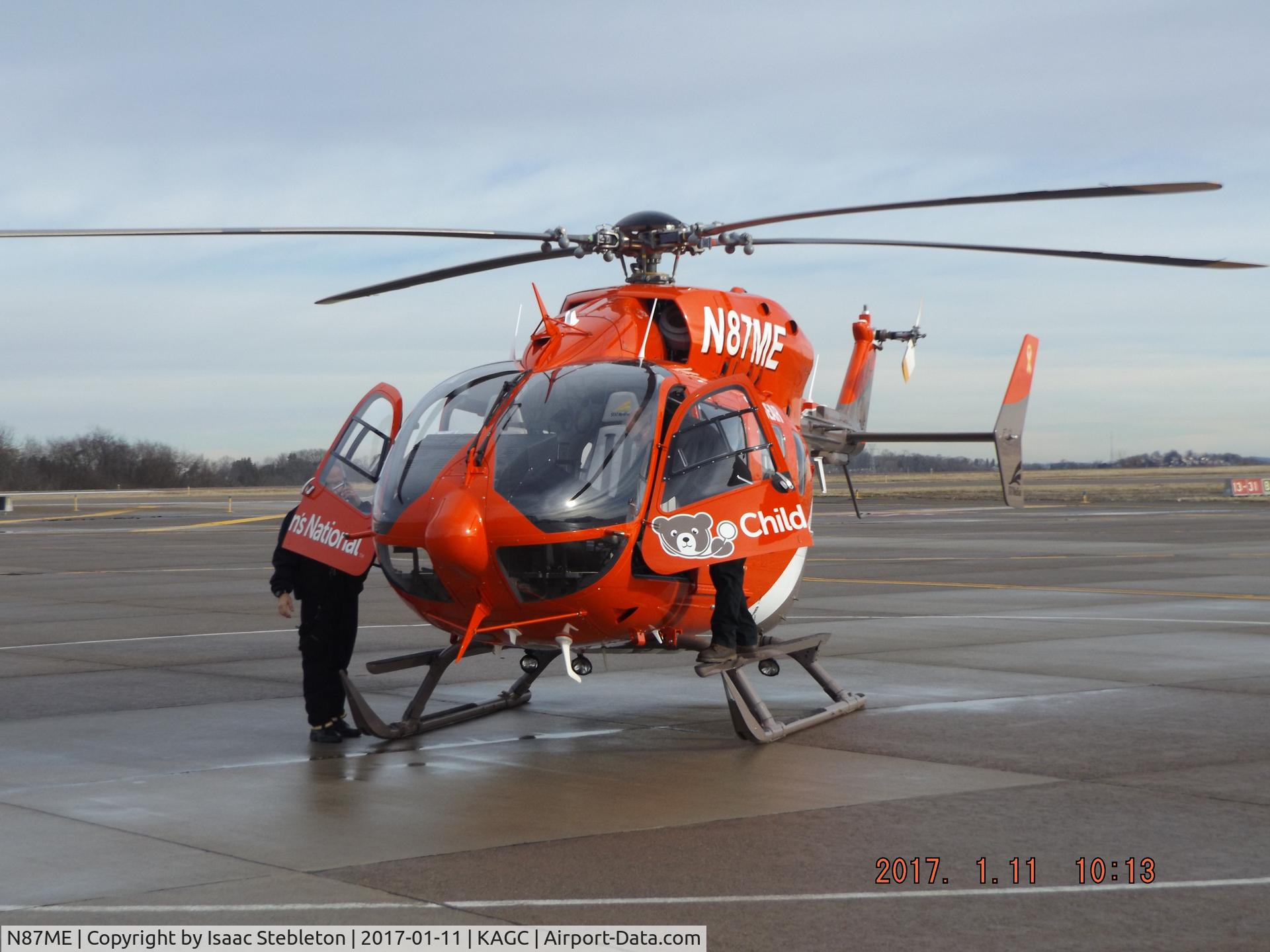 N87ME, 2013 Eurocopter-Kawasaki EC-145 (BK-117C-2) C/N 9603, MedEvac 18 - SkyBear.
Located at Allegheny County Airport.