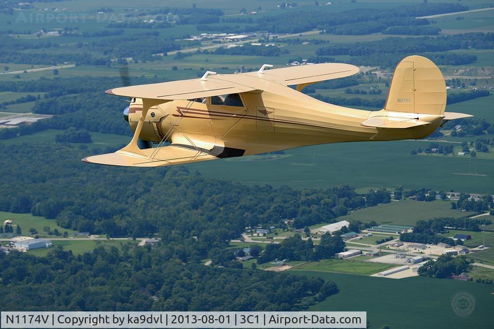 N1174V, 1944 Beech D17S Staggerwing C/N 6892, Over 3C1