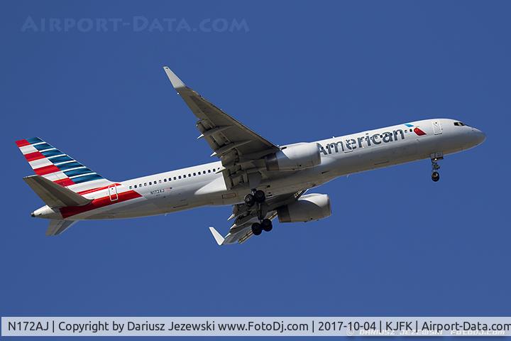 N172AJ, 2002 Boeing 757-223 C/N 32400, Boeing 757-223 - American Airlines  C/N 32400, N172AJ