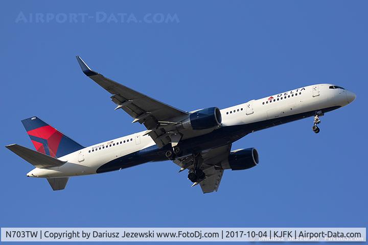 N703TW, 1996 Boeing 757-2Q8 C/N 27620, Boeing 757-2Q8  - Delta Air Lines  C/N 27620 , N703TW