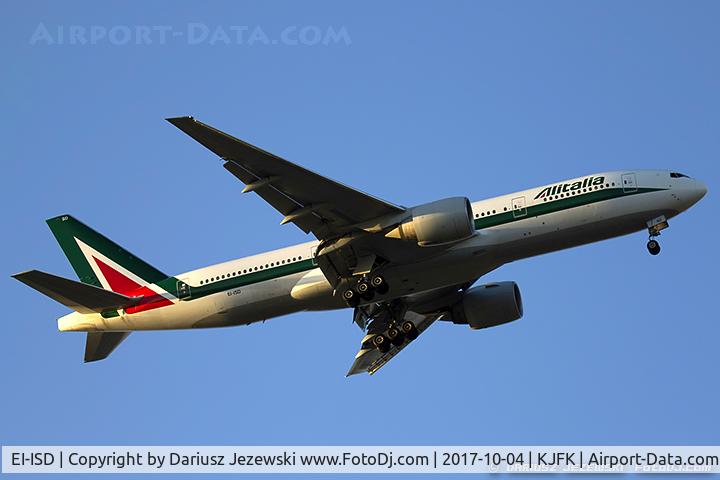 EI-ISD, 2003 Boeing 777-243/ER C/N 32860, Boeing 777-243/ER  - Alitalia  C/N 32860 , EI-ISD