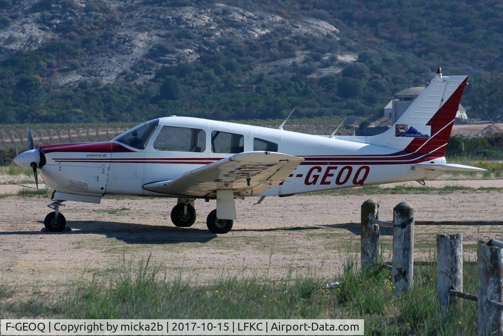 F-GEOQ, 1978 Piper PA-28R-201 Cherokee Arrow III C/N 28R-7837214, Parked