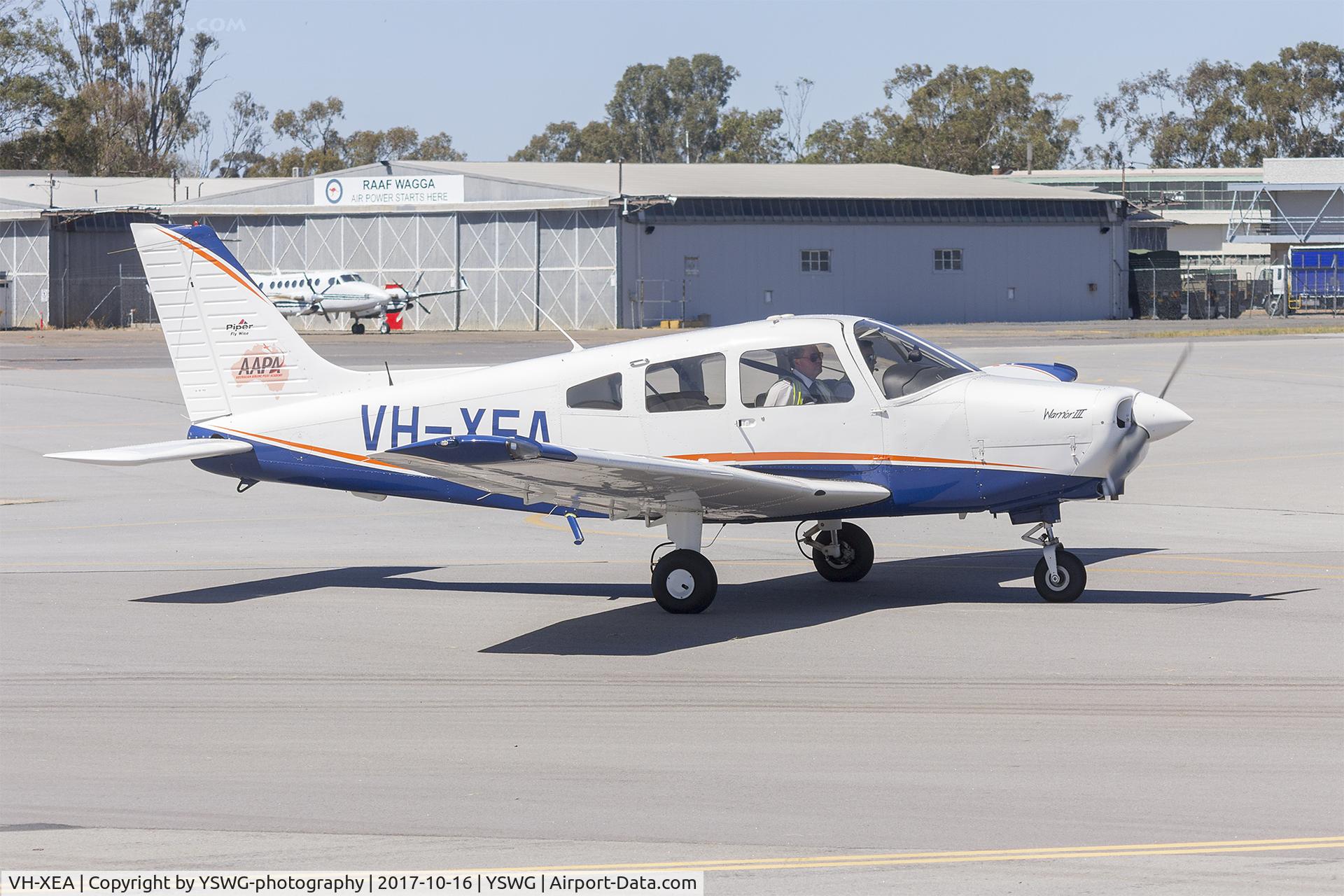 VH-XEA, 2009 Piper PA-28-161 Cherokee Warrior III C/N 2842334, Australian Airline Pilot Academy (VH-XEA) Piper PA-28-161 Cherokee Warrior III at taxiing Wagga Wagga Airport