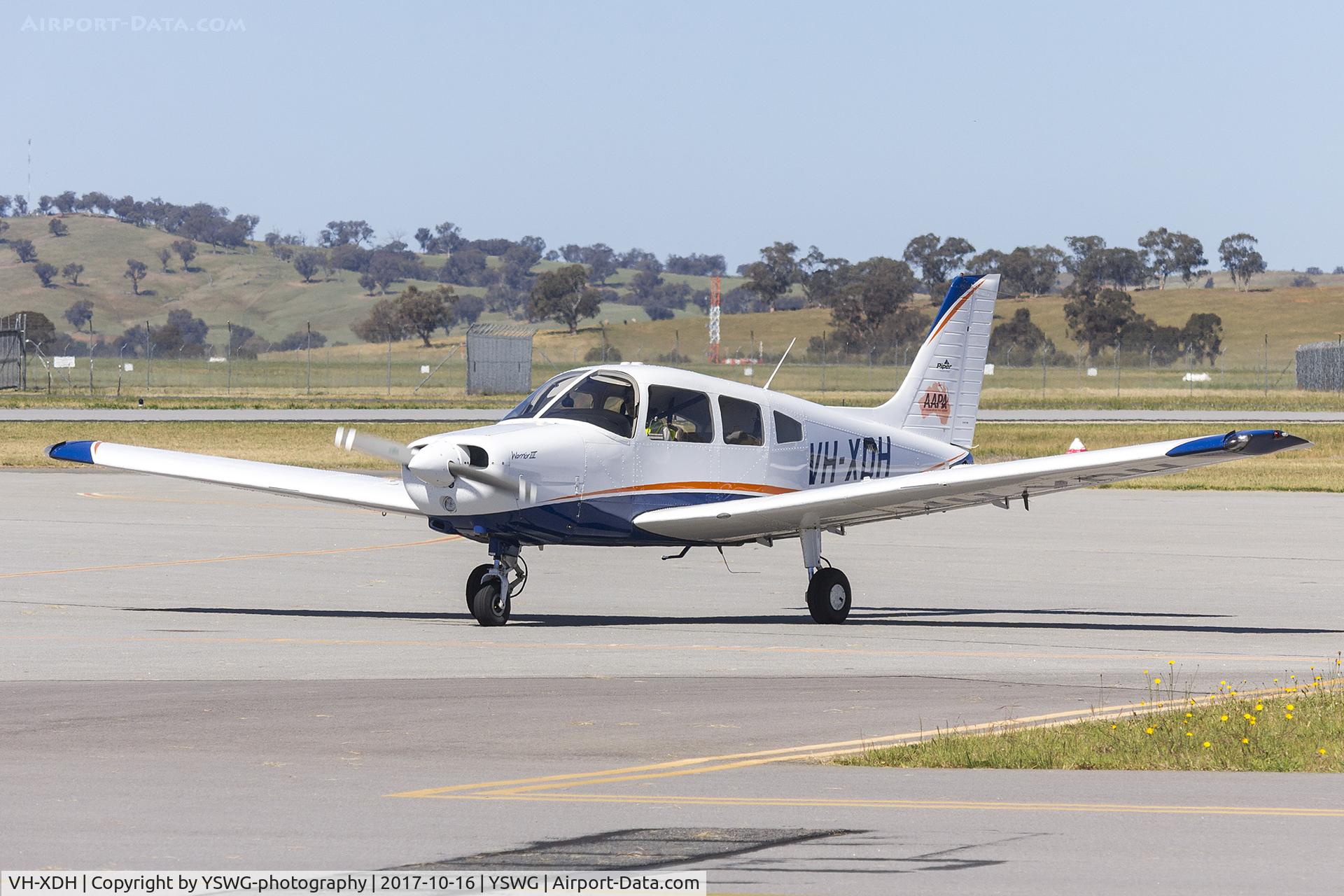 VH-XDH, 2007 Piper PA-28-161 Cherokee Warrior III C/N 2842300, Australian Airline Pilot Academy (VH-XDH) Piper PA-28-161 Cherokee Warrior III at taxiing Wagga Wagga Airport