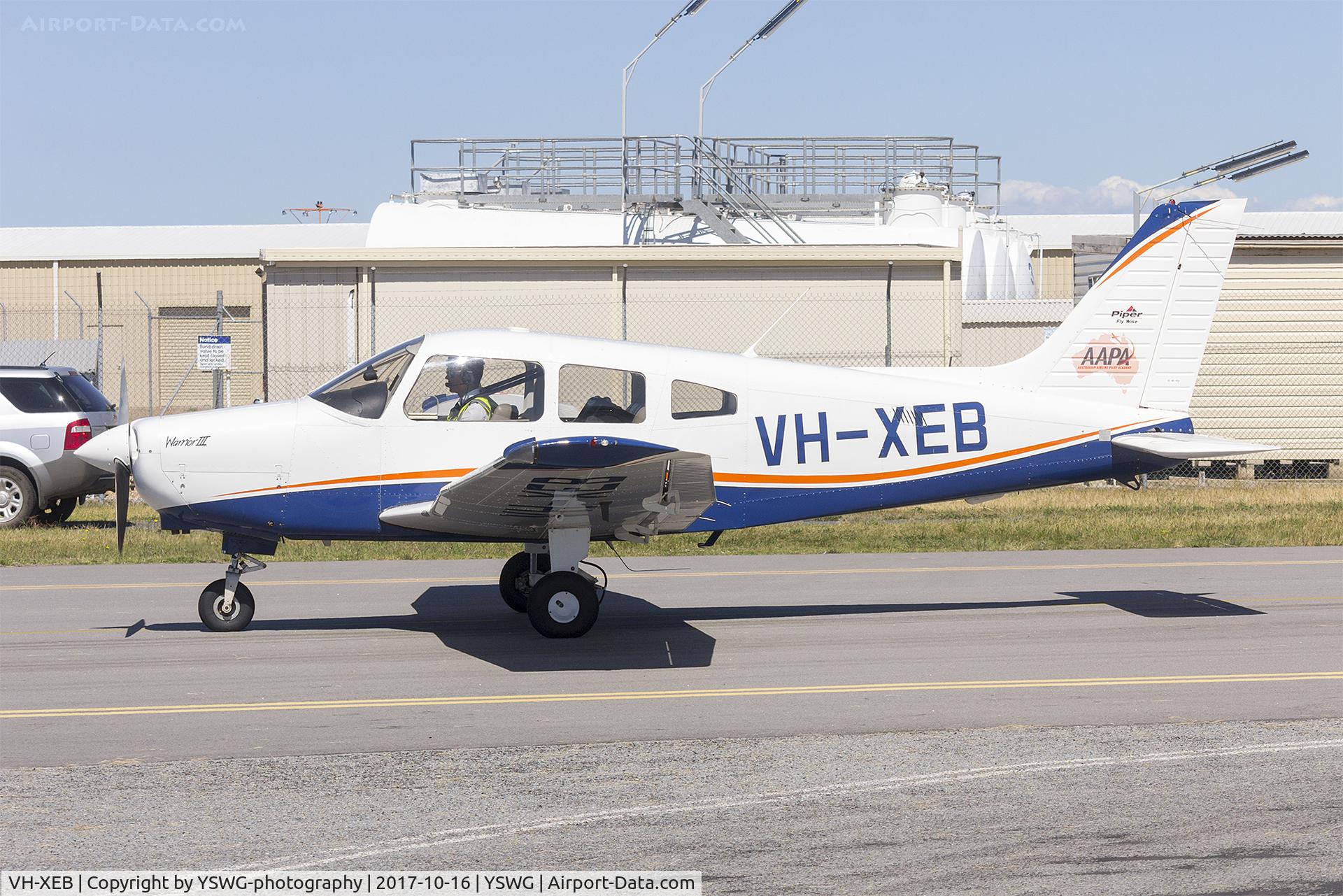 VH-XEB, 2009 Piper PA-28-161 Cherokee Warrior III C/N 2842335, Australian Airline Pilot Academy (VH-XEB) Piper PA-28-161 Cherokee Warrior III at taxiing Wagga Wagga Airport