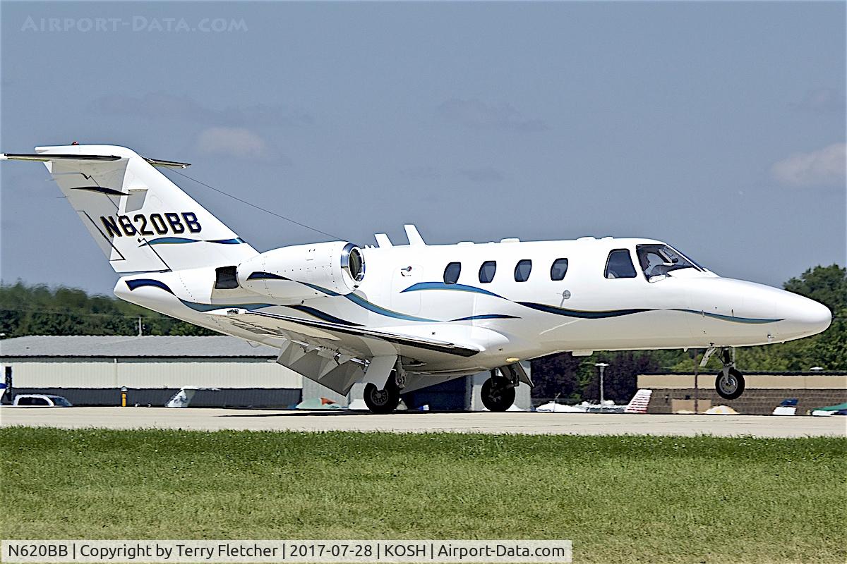 N620BB, 2001 Cessna 525 C/N 525-0467, at 2017 EAA AirVenture at Oshkosh