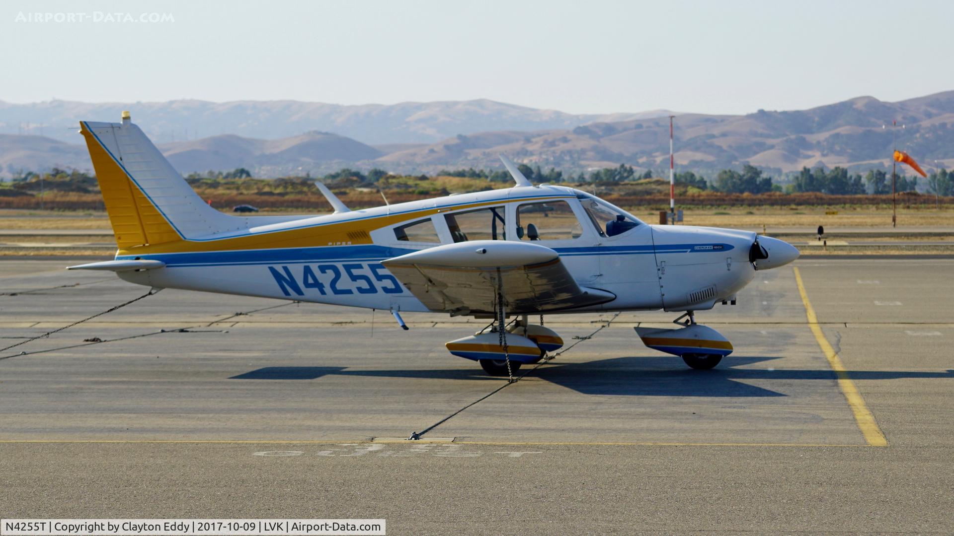 N4255T, 1971 Piper PA-28-180 C/N 28-7205122, Livermore Airport California 2017.