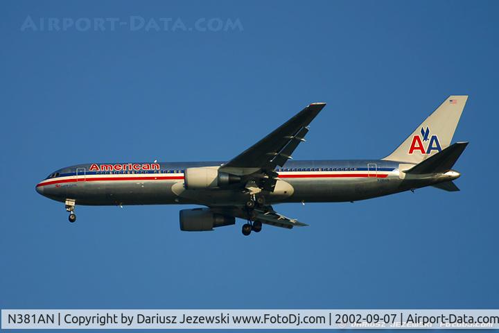 N381AN, 1993 Boeing 767-323 C/N 25450, Boeing 767-323  C/N 25450, N381AN