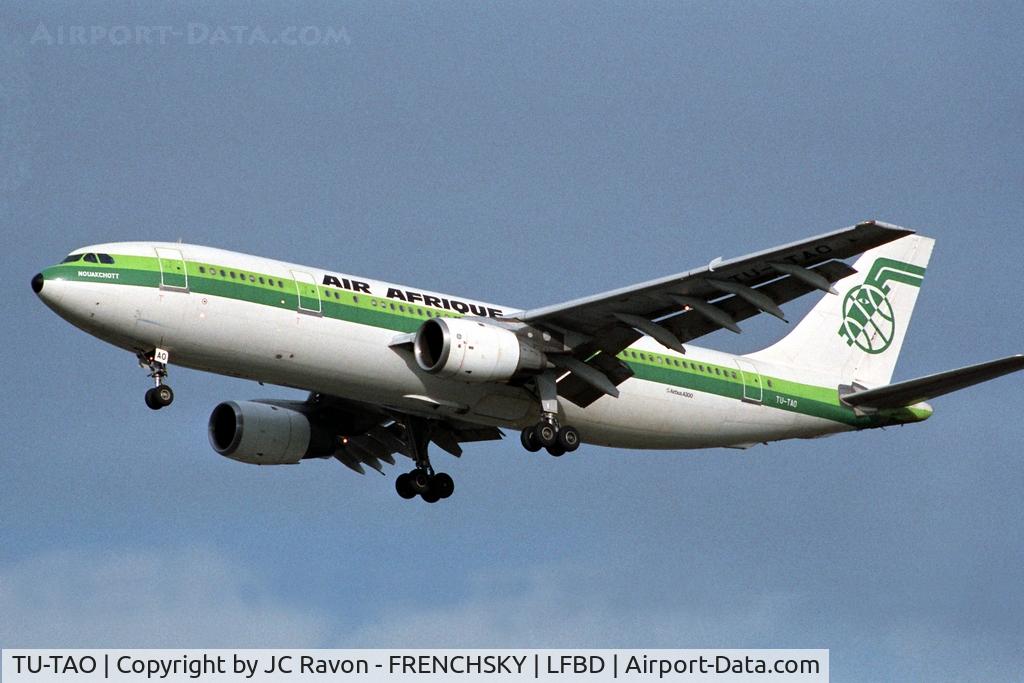TU-TAO, 1981 Airbus A300B4-203 C/N 137, 