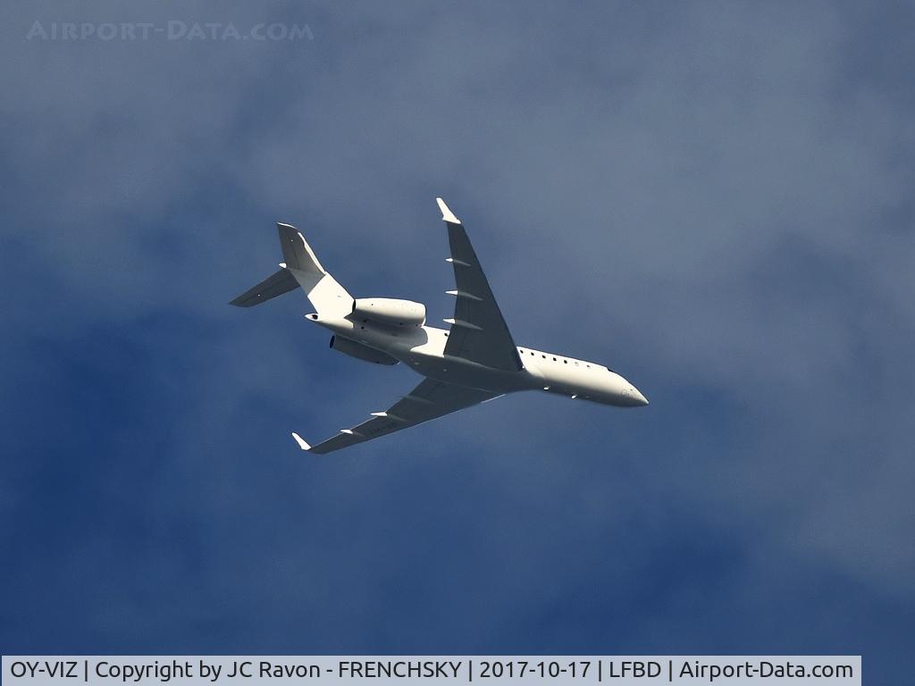 OY-VIZ, 2013 Bombardier BD-700-1A11 Global 5000 C/N 9544, VMP944 level 80 after take off runway 11