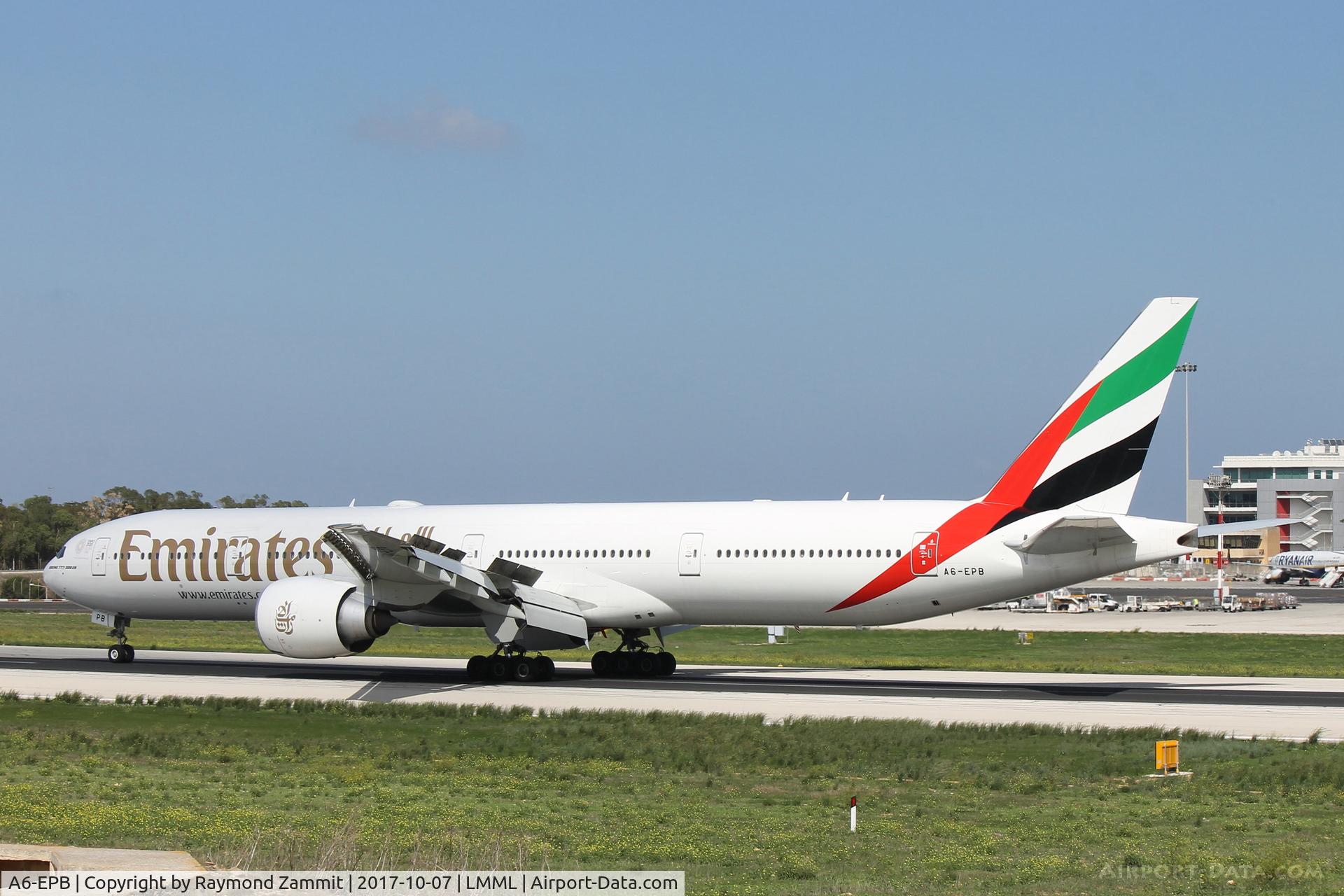A6-EPB, 2015 Boeing 777-3H1/ER C/N 42321, B777 A6-EPB Emirates Airlines