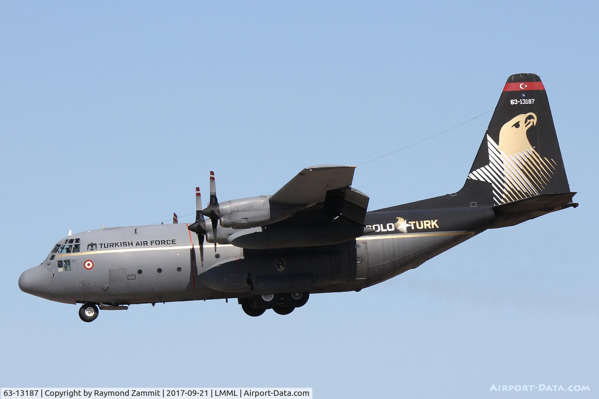 63-13187, 1964 Lockheed C-130E Hercules C/N 382-4012, Lockheed C-130E Hercules 63-13187 Turkish Air Force Solo Turk Special colour scheme