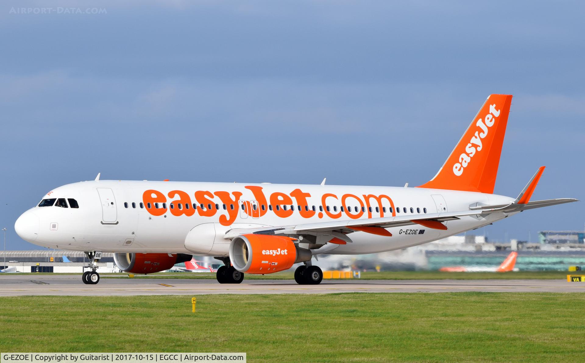 G-EZOE, 2015 Airbus A320-214 C/N 6509, At Manchester