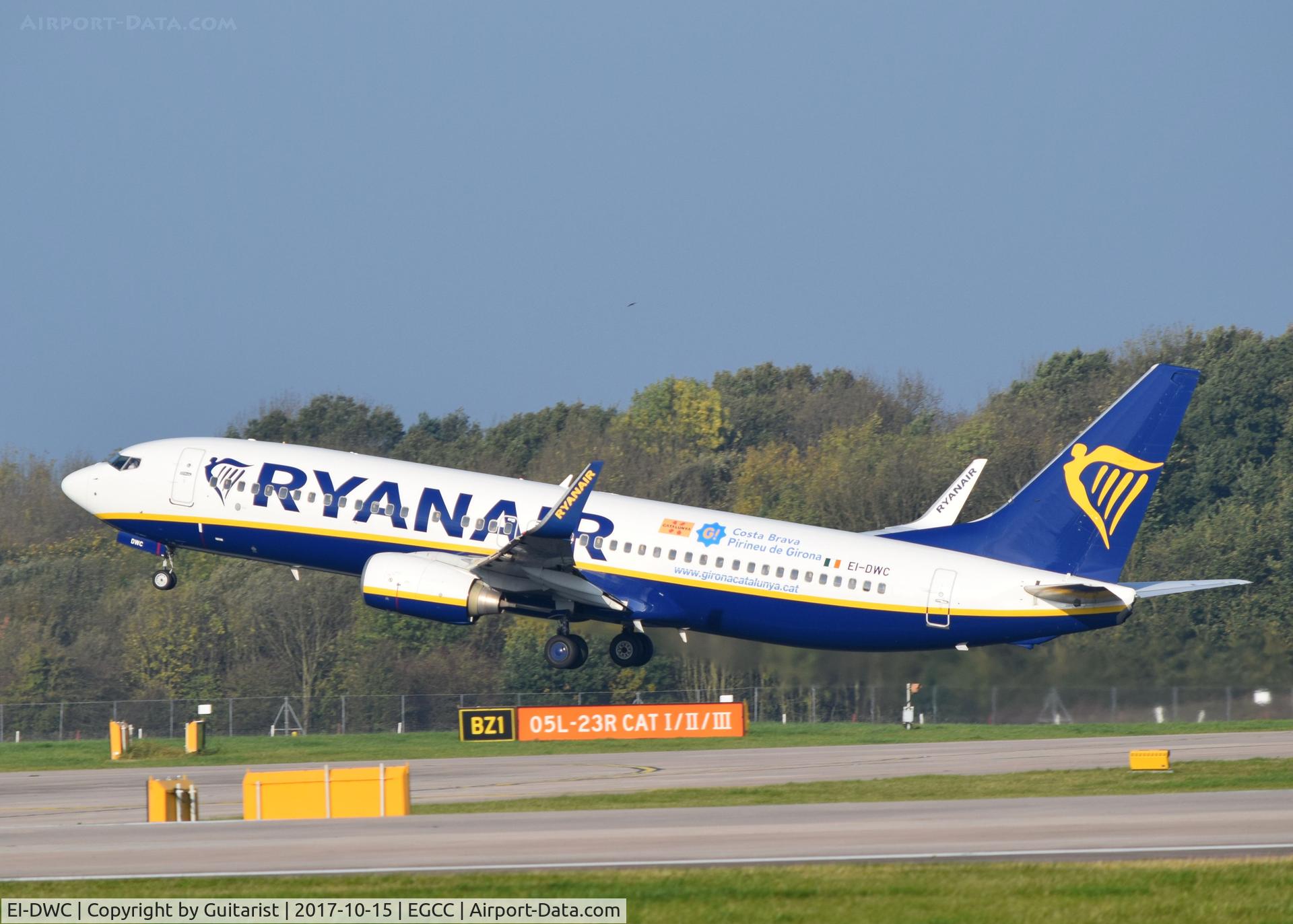 EI-DWC, 2007 Boeing 737-8AS C/N 36076, At Manchester