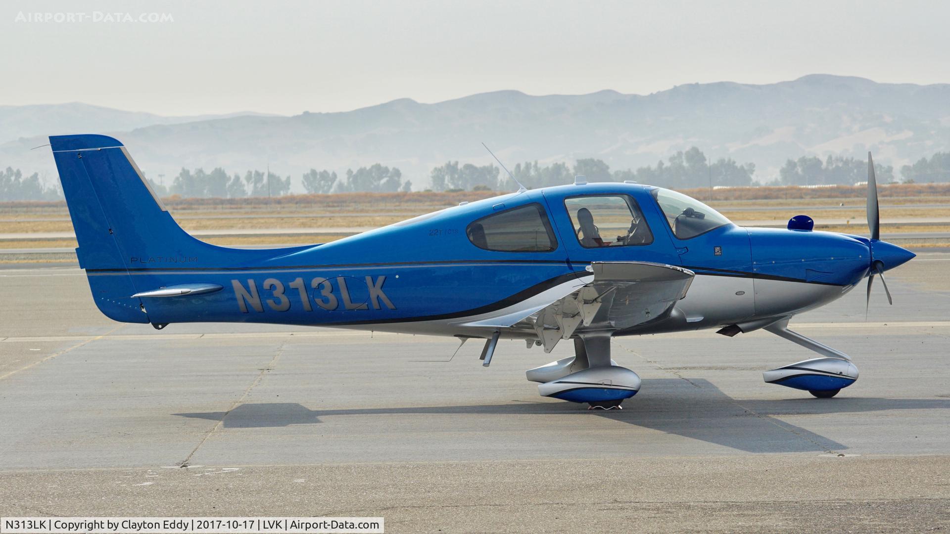 N313LK, 2017 Cirrus SR22T C/N 1486, Livermore Airport California 2017.