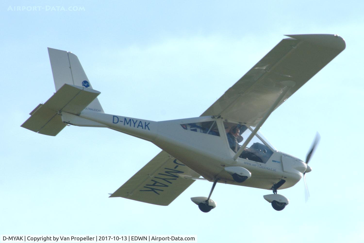 D-MYAK, Aeroprakt A-22L2 Foxbat C/N 467, Aeroprakt A-22L2 Foxbat on short finals to Klausheide (Nordhorn-Lingen) airfield, Germany
