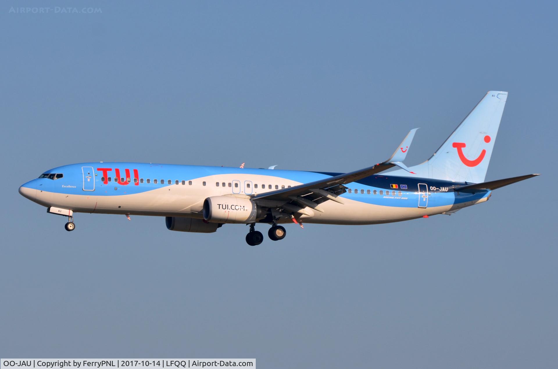 OO-JAU, 2013 Boeing 737-8K5 C/N 37250, TUI B738 arriving from Morocco.