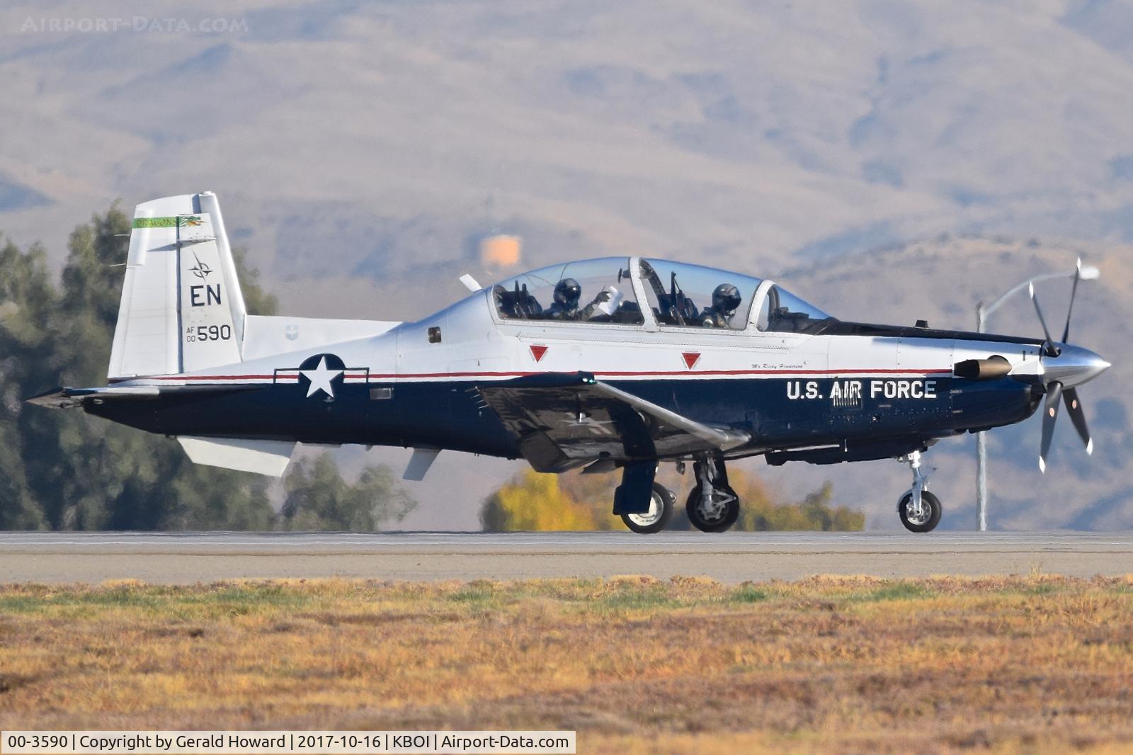 00-3590, 2000 Raytheon T-6A Texan II C/N PT-96, Starting take off roll on RWY 10R. 80th Fighter Wing, 