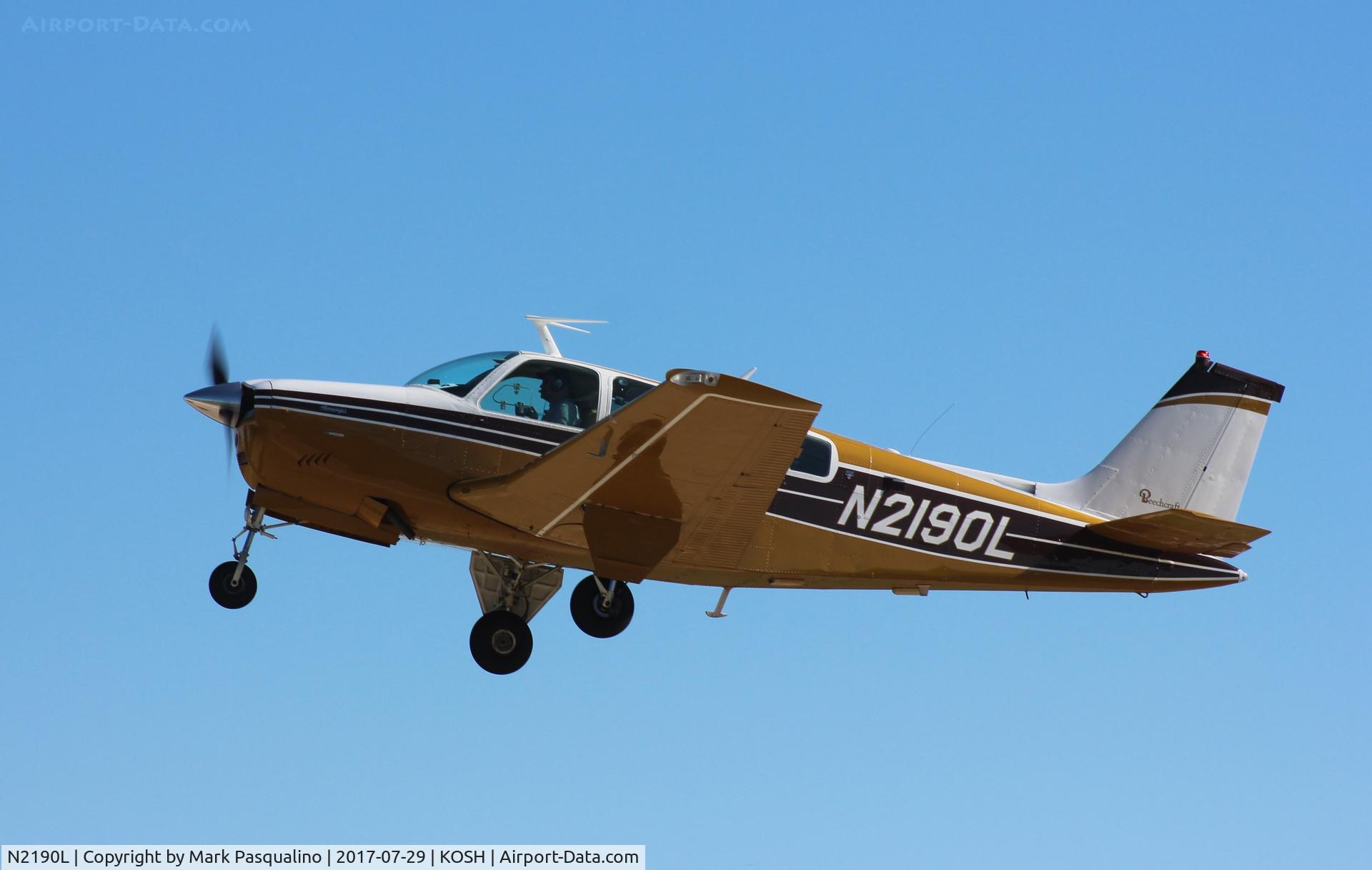 N2190L, 1976 Beech A36 Bonanza 36 C/N E-909, Beech A36
